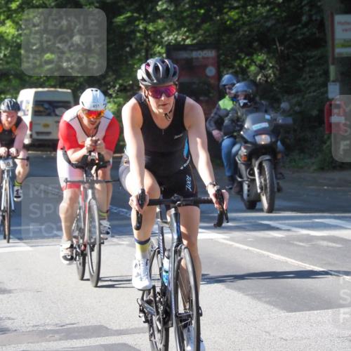 08.09.2024 - Stadtparktriathlon Zöllner http://msf.ph/oto/6994635 08.09.2024 10:43:14 Radfahren 308, 332, 400, 407, 427, 433, 451 meine-sportfotos.de
