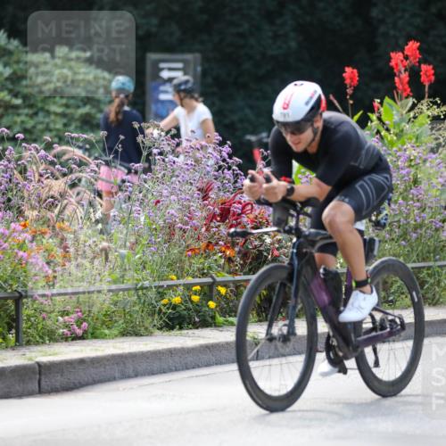 08.09.2024 - Stadtparktriathlon Zöllner http://msf.ph/oto/6994636 08.09.2024 12:01:50 Radfahren 706, 725, 791, 804 meine-sportfotos.de