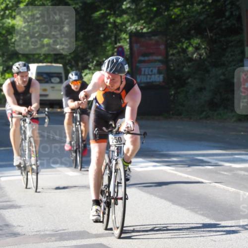 08.09.2024 - Stadtparktriathlon Zöllner http://msf.ph/oto/6994645 08.09.2024 10:43:15 Radfahren 308, 332, 400, 407, 427, 433, 451 meine-sportfotos.de