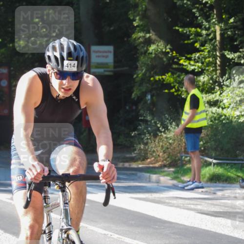 08.09.2024 - Stadtparktriathlon Zöllner http://msf.ph/oto/6994688 08.09.2024 10:43:27 Radfahren 286, 398, 400, 414 meine-sportfotos.de