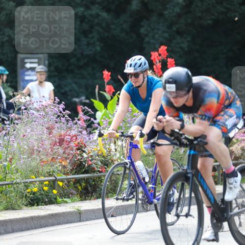 08.09.2024 - Stadtparktriathlon Zöllner http://msf.ph/oto/6994703 08.09.2024 12:02:31 Radfahren 597, 672, 683, 803 meine-sportfotos.de