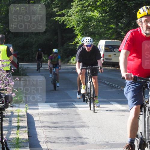 08.09.2024 - Stadtparktriathlon Zöllner http://msf.ph/oto/6994745 08.09.2024 10:44:59 Radfahren 232, 264, 285, 363, 396, 430, 452, 455 meine-sportfotos.de