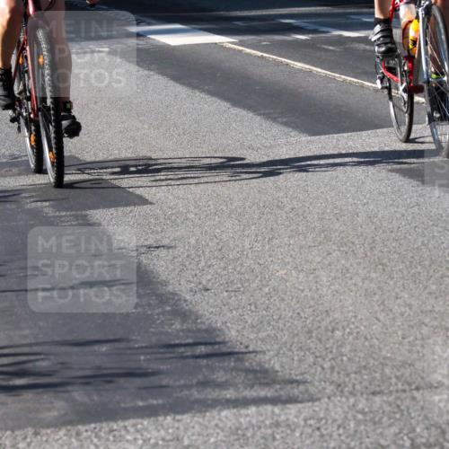 08.09.2024 - Stadtparktriathlon Zöllner http://msf.ph/oto/6994798 08.09.2024 10:45:28 Radfahren 282, 293, 303, 305, 403, 428 meine-sportfotos.de