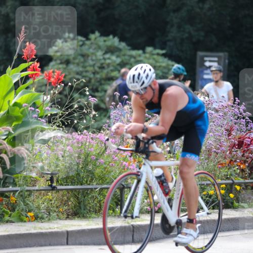08.09.2024 - Stadtparktriathlon Zöllner http://msf.ph/oto/6994804 08.09.2024 12:03:21 Radfahren 826 meine-sportfotos.de
