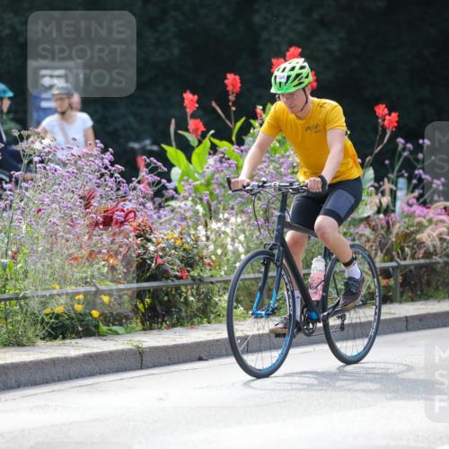 08.09.2024 - Stadtparktriathlon Zöllner http://msf.ph/oto/6994814 08.09.2024 12:03:34 Radfahren 628, 692, 774, 786, 793, 829 meine-sportfotos.de