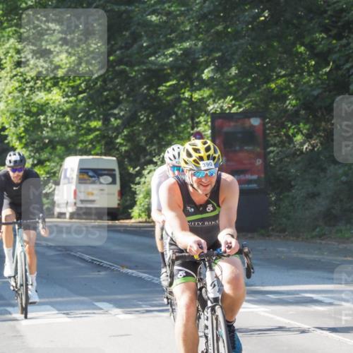 08.09.2024 - Stadtparktriathlon Zöllner http://msf.ph/oto/6994843 08.09.2024 10:45:41 Radfahren 390, 402, 426, 437 meine-sportfotos.de