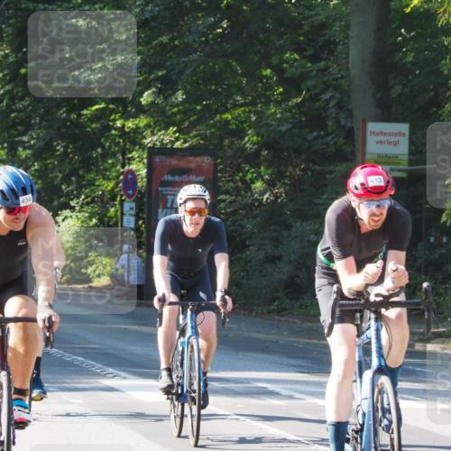 08.09.2024 - Stadtparktriathlon Zöllner http://msf.ph/oto/6994877 08.09.2024 10:46:02 Radfahren 316, 371, 382, 384, 392, 413, 419, 434, 450 meine-sportfotos.de