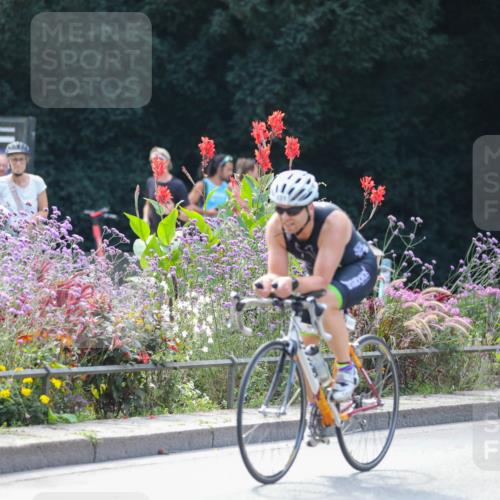 08.09.2024 - Stadtparktriathlon Zöllner http://msf.ph/oto/6994878 08.09.2024 12:04:07 Radfahren 688, 719, 770, 782, 806, 831, 833, 834, 841 meine-sportfotos.de