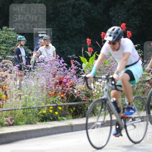 08.09.2024 - Stadtparktriathlon Zöllner http://msf.ph/oto/6994907 08.09.2024 12:04:17 Radfahren 688, 760, 770, 780, 782, 838 meine-sportfotos.de