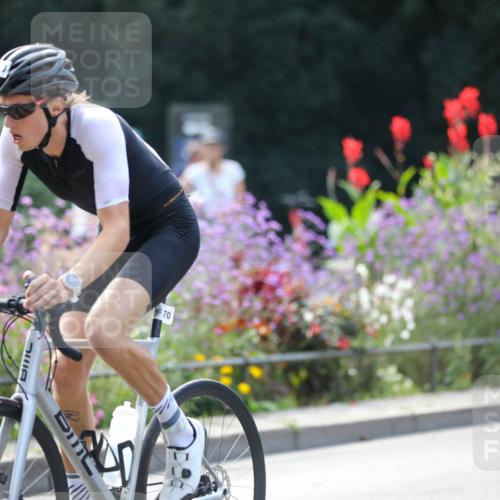 08.09.2024 - Stadtparktriathlon Zöllner http://msf.ph/oto/6994914 08.09.2024 12:04:18 Radfahren 688, 760, 770, 780, 782, 838 meine-sportfotos.de