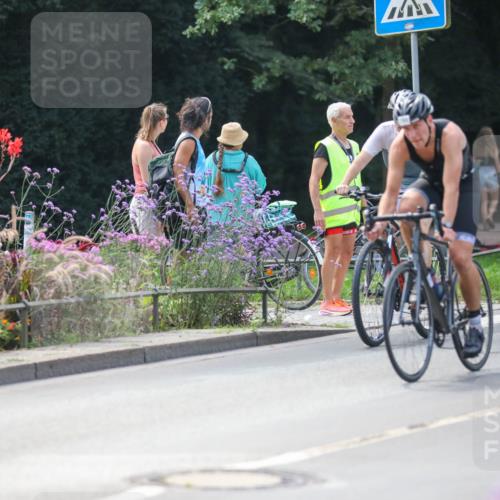 08.09.2024 - Stadtparktriathlon Zöllner http://msf.ph/oto/6994917 08.09.2024 12:04:21 Radfahren 760, 780, 838 meine-sportfotos.de