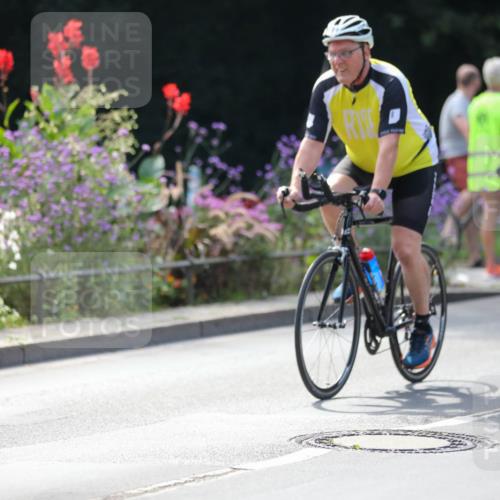 08.09.2024 - Stadtparktriathlon Zöllner http://msf.ph/oto/6995148 08.09.2024 12:05:49 Radfahren 617, 659, 678, 714, 767, 769, 775, 783, 843 meine-sportfotos.de