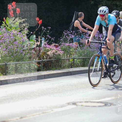 08.09.2024 - Stadtparktriathlon Zöllner http://msf.ph/oto/6995213 08.09.2024 12:05:56 Radfahren 617, 685, 708, 710, 714, 718, 756, 765, 767, 775, 783, 796, 811, 840 meine-sportfotos.de