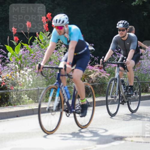 08.09.2024 - Stadtparktriathlon Zöllner http://msf.ph/oto/6995217 08.09.2024 12:05:56 Radfahren 617, 685, 708, 710, 714, 718, 756, 765, 767, 775, 783, 796, 811, 840 meine-sportfotos.de