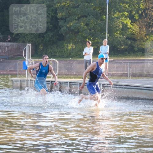 08.09.2024 - Stadtparktriathlon Luisa Fischer http://msf.ph/oto/6995243 08.09.2024 08:44:12 Schwimmen 7, 10 meine-sportfotos.de