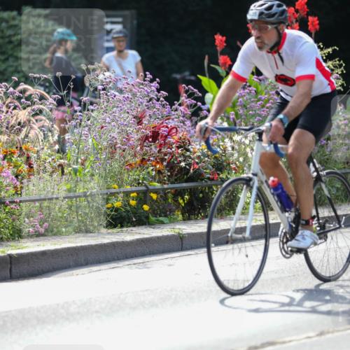 08.09.2024 - Stadtparktriathlon Zöllner http://msf.ph/oto/6995286 08.09.2024 12:06:20 Radfahren 663, 689, 753, 815, 835 meine-sportfotos.de