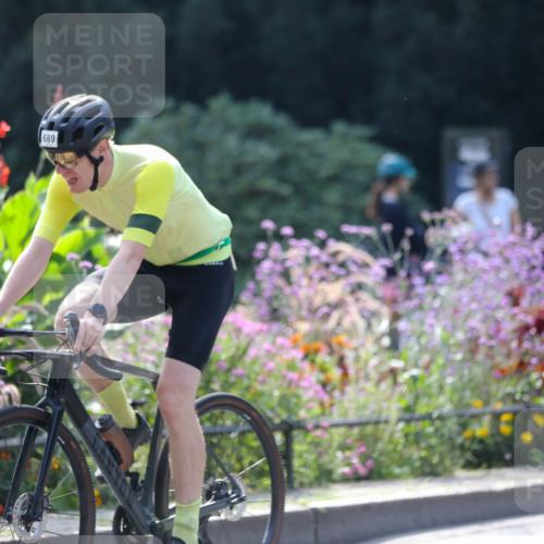 08.09.2024 - Stadtparktriathlon Zöllner http://msf.ph/oto/6995295 08.09.2024 12:06:26 Radfahren 689, 728, 753, 815 meine-sportfotos.de