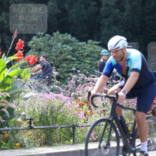 08.09.2024 - Stadtparktriathlon Zöllner http://msf.ph/oto/6995397 08.09.2024 12:07:41 Radfahren 673, 715, 752, 754, 764, 791, 809, 832 meine-sportfotos.de
