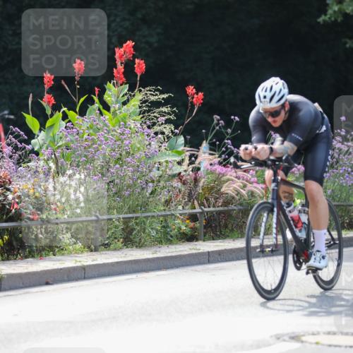 08.09.2024 - Stadtparktriathlon Zöllner http://msf.ph/oto/6995404 08.09.2024 12:07:44 Radfahren 673, 715, 716, 752, 764, 776, 791, 832 meine-sportfotos.de