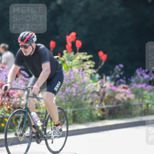 08.09.2024 - Stadtparktriathlon Zöllner http://msf.ph/oto/6995489 08.09.2024 12:08:38 Radfahren 720, 773, 781 meine-sportfotos.de