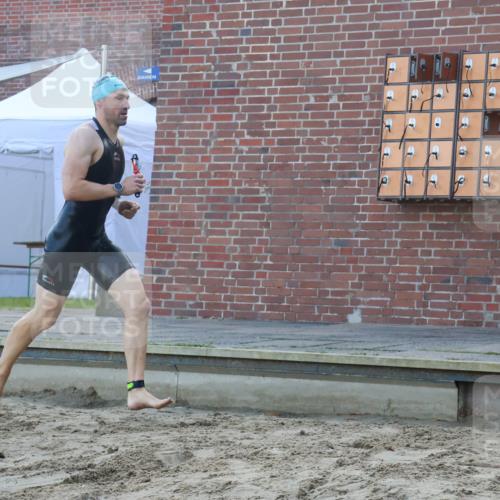 08.09.2024 - Stadtparktriathlon Luisa Fischer http://msf.ph/oto/6995522 08.09.2024 08:45:50 Schwimmen 56, 59 meine-sportfotos.de