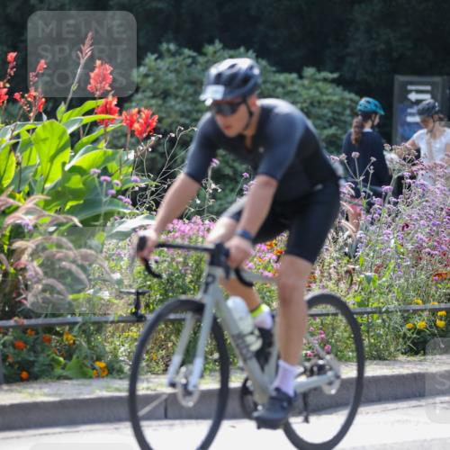 08.09.2024 - Stadtparktriathlon Zöllner http://msf.ph/oto/6995528 08.09.2024 12:08:58 Radfahren 755, 825 meine-sportfotos.de