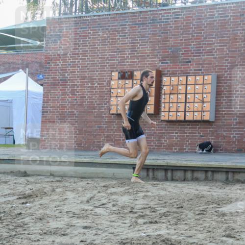 08.09.2024 - Stadtparktriathlon Luisa Fischer http://msf.ph/oto/6995554 08.09.2024 08:46:00 Schwimmen 5, 32, 38, 51, 56 meine-sportfotos.de
