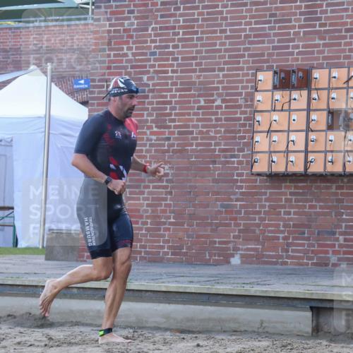 08.09.2024 - Stadtparktriathlon Luisa Fischer http://msf.ph/oto/6995569 08.09.2024 08:46:03 Schwimmen 5, 32, 38, 51, 56 meine-sportfotos.de