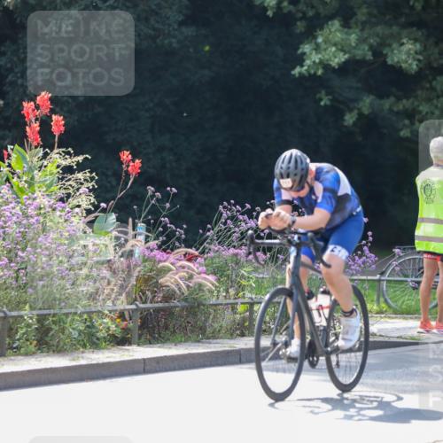 08.09.2024 - Stadtparktriathlon Zöllner http://msf.ph/oto/6995587 08.09.2024 12:09:54 Radfahren 683, 711, 740, 800 meine-sportfotos.de
