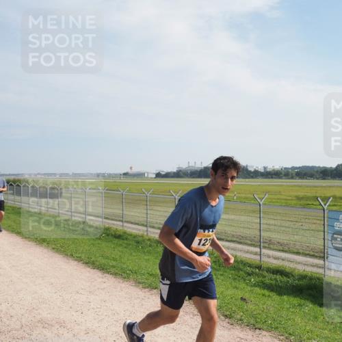 08.09.2024 - Airport Race Miley Keyser http://msf.ph/oto/6995601 08.09.2024 12:17:29 Laufen OLYMPUS, DIGITAL, CAMERA meine-sportfotos.de