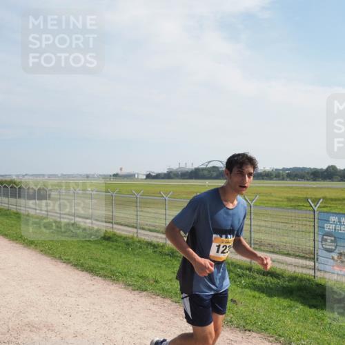 08.09.2024 - Airport Race Miley Keyser http://msf.ph/oto/6995606 08.09.2024 12:17:29 Laufen OLYMPUS, DIGITAL, CAMERA meine-sportfotos.de
