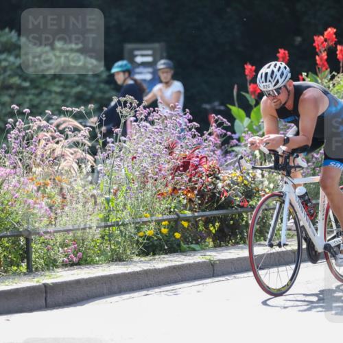 08.09.2024 - Stadtparktriathlon Zöllner http://msf.ph/oto/6995608 08.09.2024 12:10:13 Radfahren 774, 826 meine-sportfotos.de