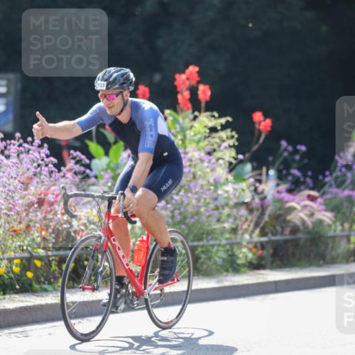 08.09.2024 - Stadtparktriathlon Zöllner http://msf.ph/oto/6995635 08.09.2024 12:10:38 Radfahren 691, 780, 793, 802, 806, 807, 831, 833, 844 meine-sportfotos.de