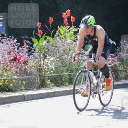08.09.2024 - Stadtparktriathlon Zöllner http://msf.ph/oto/6995756 08.09.2024 12:12:17 Radfahren 591, 719, 762, 818 meine-sportfotos.de