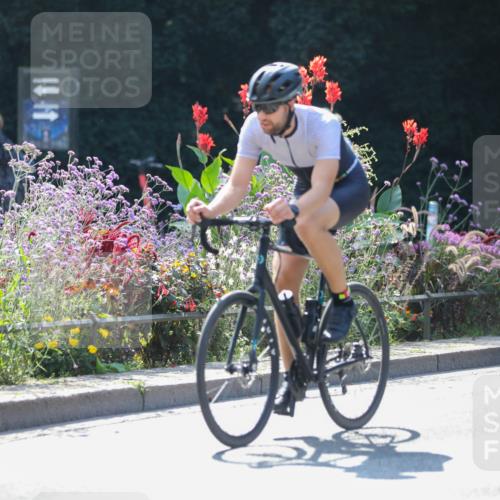 08.09.2024 - Stadtparktriathlon Zöllner http://msf.ph/oto/6995787 08.09.2024 12:12:40 Radfahren 734, 787, 817, 836, 837, 843 meine-sportfotos.de