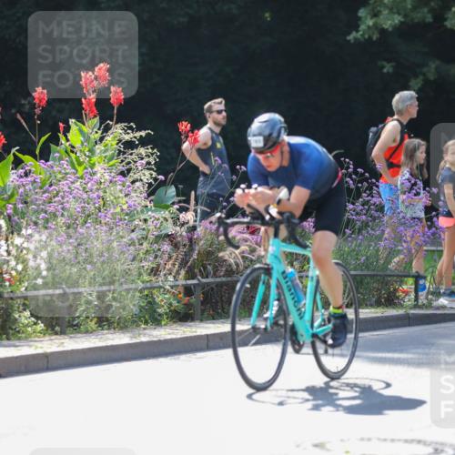 08.09.2024 - Stadtparktriathlon Zöllner http://msf.ph/oto/6995804 08.09.2024 12:12:55 Radfahren 749, 765, 775, 783, 796, 811 meine-sportfotos.de