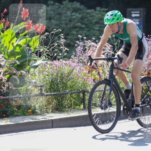 08.09.2024 - Stadtparktriathlon Zöllner http://msf.ph/oto/6995819 08.09.2024 12:13:07 Radfahren 726, 756, 767 meine-sportfotos.de