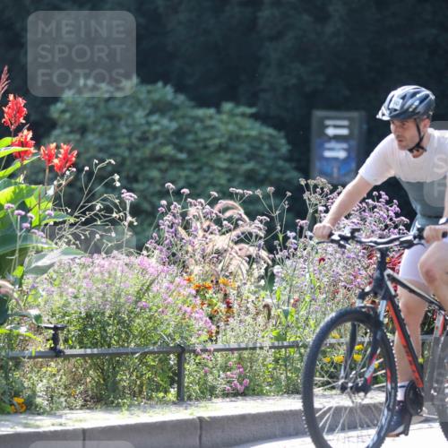 08.09.2024 - Stadtparktriathlon Zöllner http://msf.ph/oto/6995900 08.09.2024 12:14:06 Radfahren 760, 845 meine-sportfotos.de