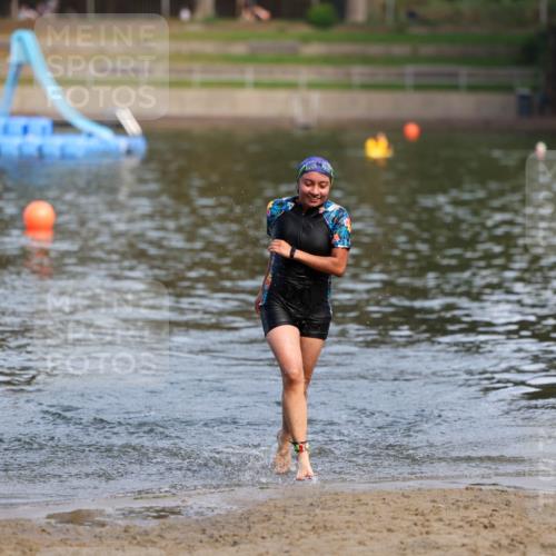 08.09.2024 - Stadtparktriathlon Michael Strokosch http://msf.ph/oto/6995940 08.09.2024 12:19:22 Schwimmen 895 meine-sportfotos.de