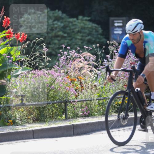 08.09.2024 - Stadtparktriathlon Zöllner http://msf.ph/oto/6995960 08.09.2024 12:14:48 Radfahren 754, 776 meine-sportfotos.de