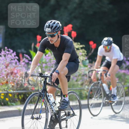 08.09.2024 - Stadtparktriathlon Zöllner http://msf.ph/oto/6996012 08.09.2024 12:15:08 Radfahren 752, 764, 795, 809 meine-sportfotos.de