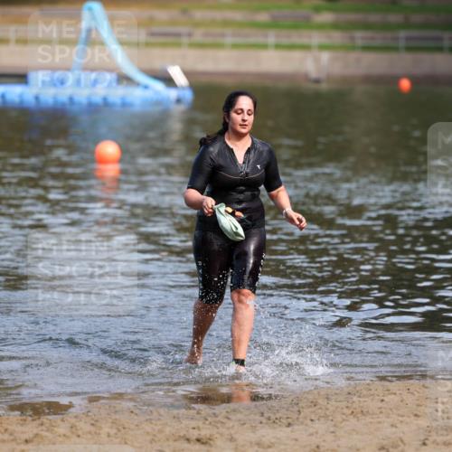 08.09.2024 - Stadtparktriathlon Michael Strokosch http://msf.ph/oto/6996054 08.09.2024 12:21:32 Schwimmen 920 meine-sportfotos.de