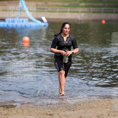 08.09.2024 - Stadtparktriathlon Michael Strokosch http://msf.ph/oto/6996057 08.09.2024 12:21:32 Schwimmen 920 meine-sportfotos.de