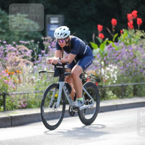 08.09.2024 - Stadtparktriathlon Zöllner http://msf.ph/oto/6996139 08.09.2024 12:17:03 Radfahren 780, 788, 794, 800, 831, 894 meine-sportfotos.de