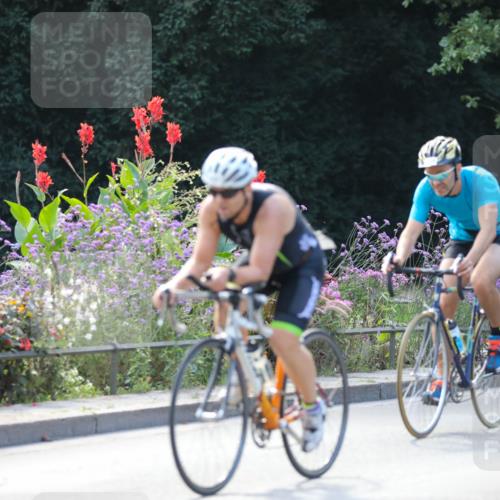 08.09.2024 - Stadtparktriathlon Zöllner http://msf.ph/oto/6996164 08.09.2024 12:17:14 Radfahren 771, 788, 793, 794, 800, 825, 831, 833, 880 meine-sportfotos.de