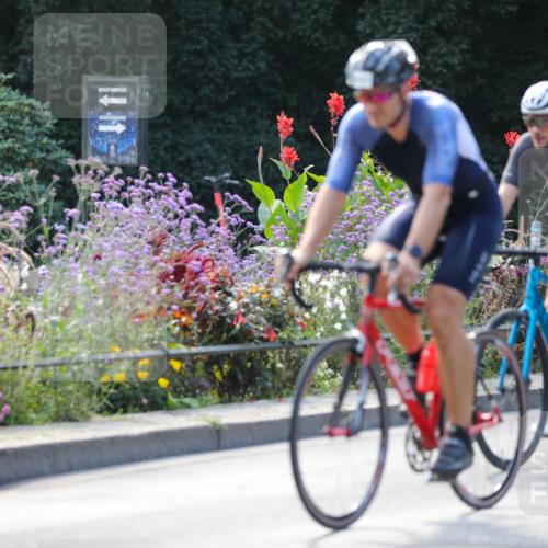 08.09.2024 - Stadtparktriathlon Zöllner http://msf.ph/oto/6996176 08.09.2024 12:17:17 Radfahren 771, 788, 793, 825, 833, 852, 880 meine-sportfotos.de