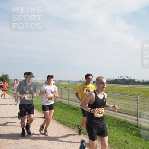 08.09.2024 - Airport Race Miley Keyser http://msf.ph/oto/6996183 08.09.2024 12:18:07 Laufen OLYMPUS, DIGITAL, CAMERA meine-sportfotos.de