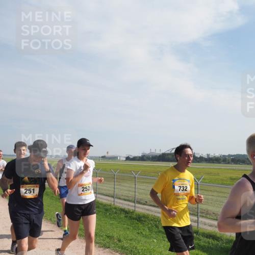 08.09.2024 - Airport Race Miley Keyser http://msf.ph/oto/6996197 08.09.2024 12:18:08 Laufen OLYMPUS, DIGITAL, CAMERA meine-sportfotos.de