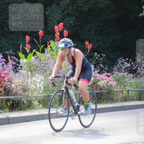 08.09.2024 - Stadtparktriathlon Zöllner http://msf.ph/oto/6996216 08.09.2024 12:17:28 Radfahren 751, 806, 852 meine-sportfotos.de