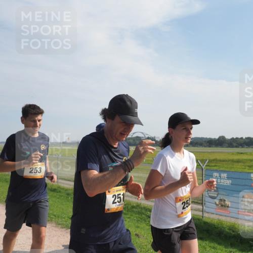 08.09.2024 - Airport Race Miley Keyser http://msf.ph/oto/6996237 08.09.2024 12:18:09 Laufen OLYMPUS, DIGITAL, CAMERA meine-sportfotos.de